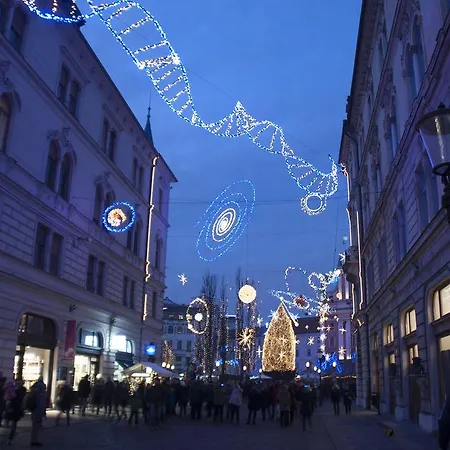 公寓 City Centre Streliska *