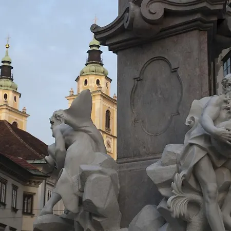 City Centre Streliska 公寓 *
